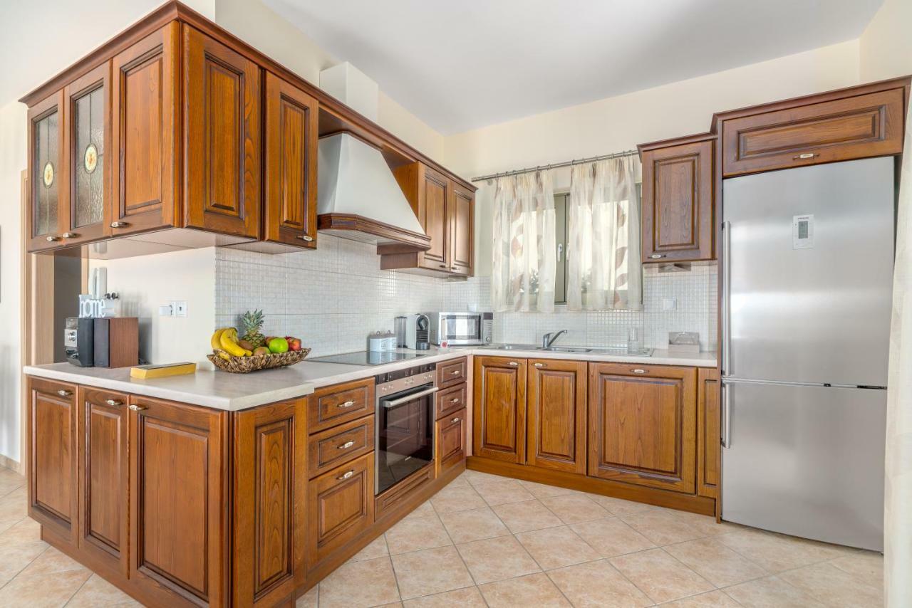Villa Giannanti Порто Хели Экстерьер фото